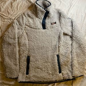 Moosejaw women’s size S pullover white/gray